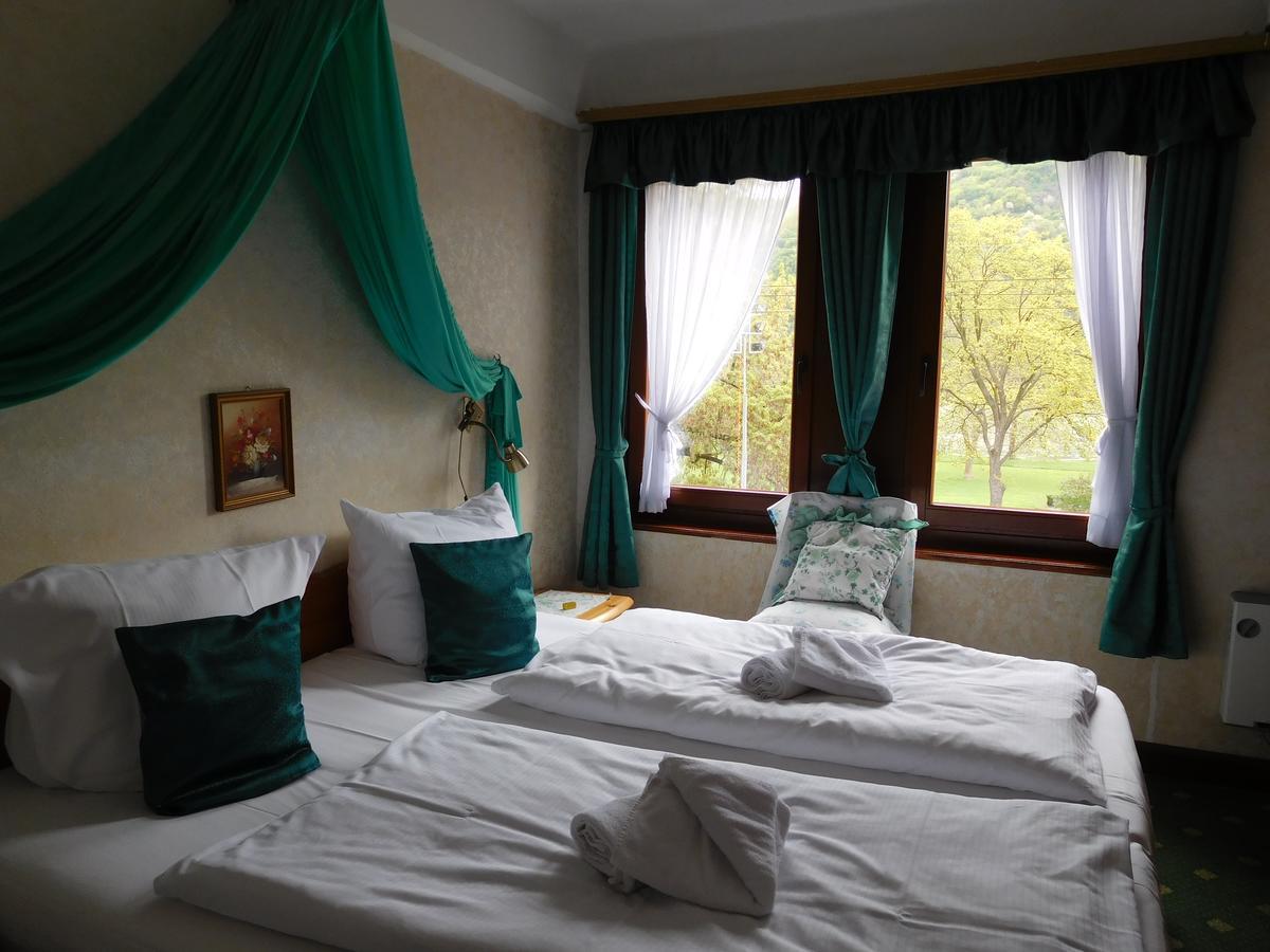 Hotel Kranenturm Bacharach Εξωτερικό φωτογραφία