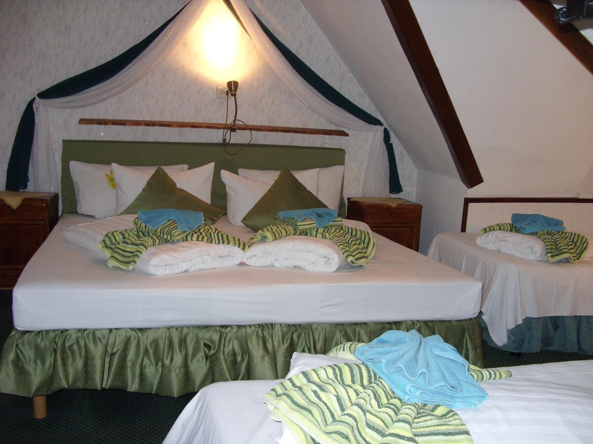 Hotel Kranenturm Bacharach Εξωτερικό φωτογραφία